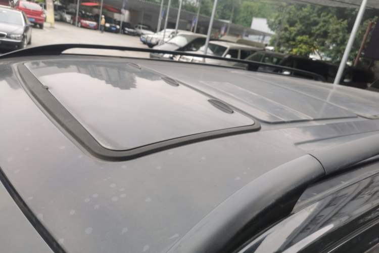 Used Mercedes-Benz Viano 2014 3.5L Premier Edition Roof
