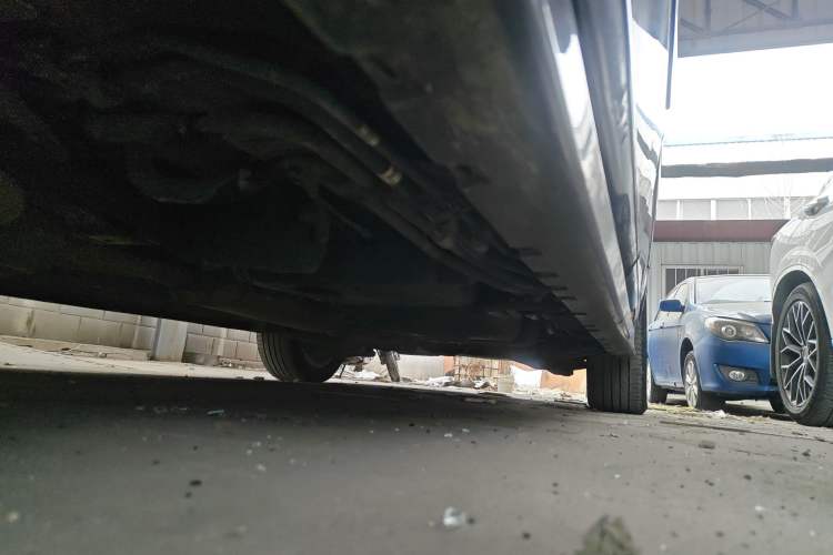 Used Mercedes-Benz Viano 2015 3.0L Partner Edition Chassis Front Left