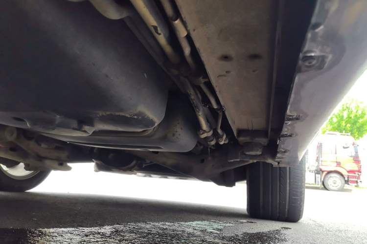Used Mercedes-Benz Viano 2015 3.0L Partner Edition Chassis Front Left