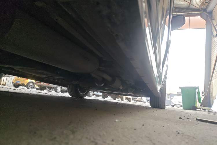 Used Mercedes-Benz Viano 2015 3.0L Partner Edition Chassis Rear Right