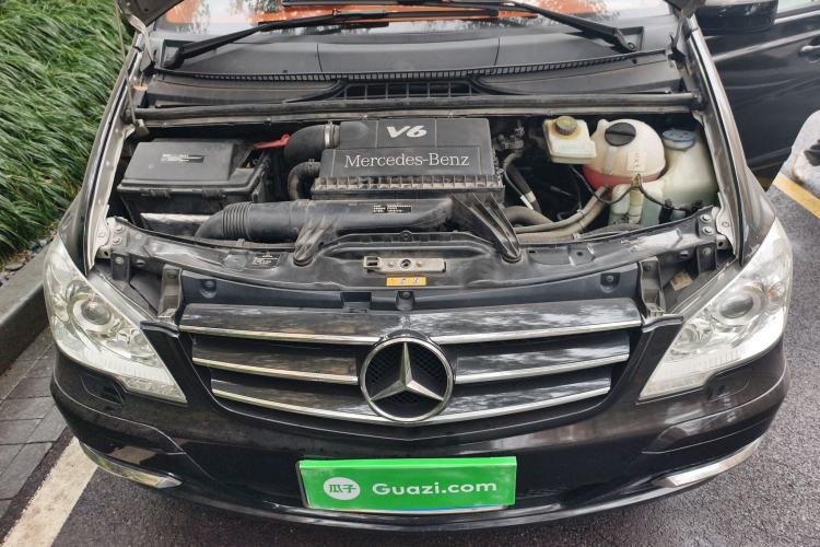 Used Mercedes-Benz Viano 2015 3.0L Partner Edition Engine Bay