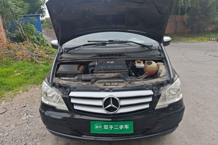 Used Mercedes-Benz Viano 2015 3.0L Partner Edition Engine Bay