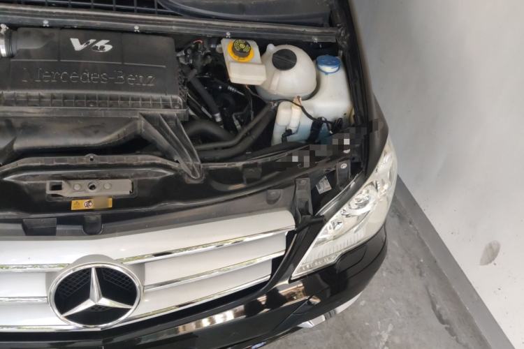 Used Mercedes-Benz Viano 2015 3.0L Partner Edition Engine Bay Left