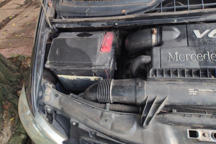Used Mercedes-Benz Viano 2015 3.0L Partner Edition Engine Bay Right