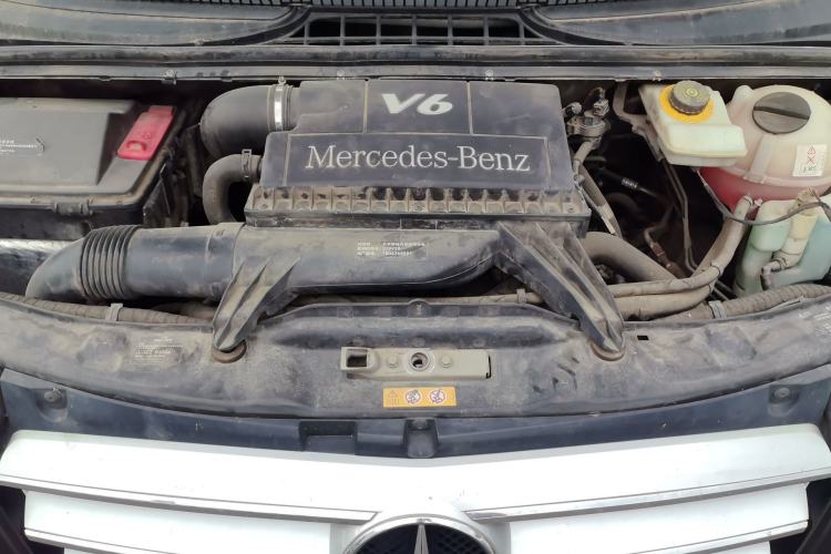 Used Mercedes-Benz Viano 2015 3.0L Partner Edition Engine Bay