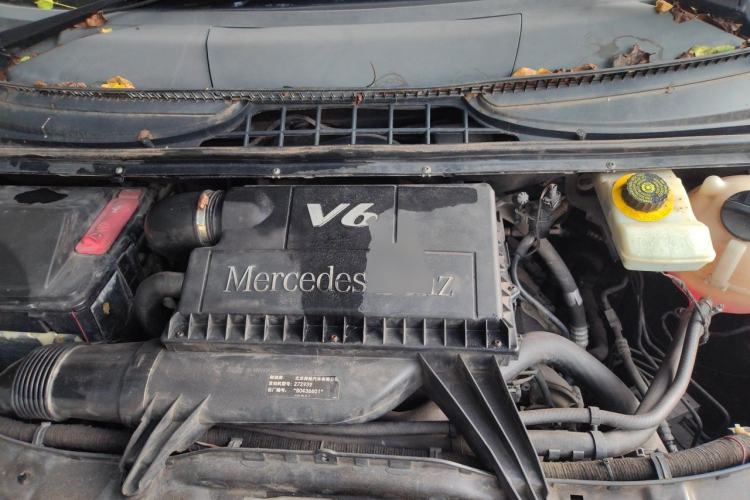 Used Mercedes-Benz Viano 2015 3.0L Partner Edition Engine Bay