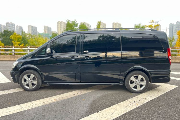 Used Mercedes-Benz Viano 2015 3.0L Partner Edition Exterior 7