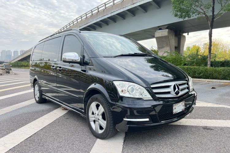Used Mercedes-Benz Viano 2015 3.0L Partner Edition Exterior 9