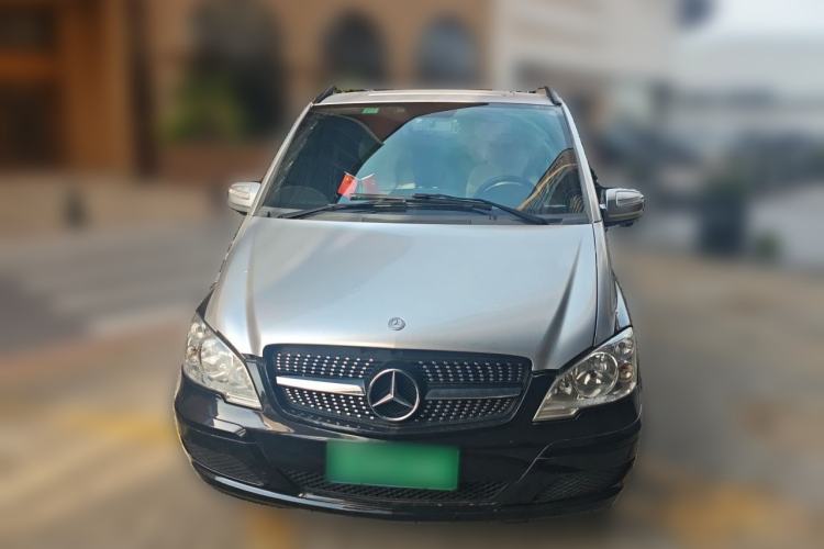 Used Mercedes-Benz Viano 2015 3.0L Partner Edition Front