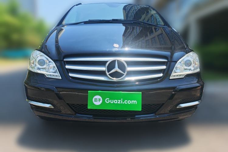 Used Mercedes-Benz Viano 2015 3.0L Partner Edition Front