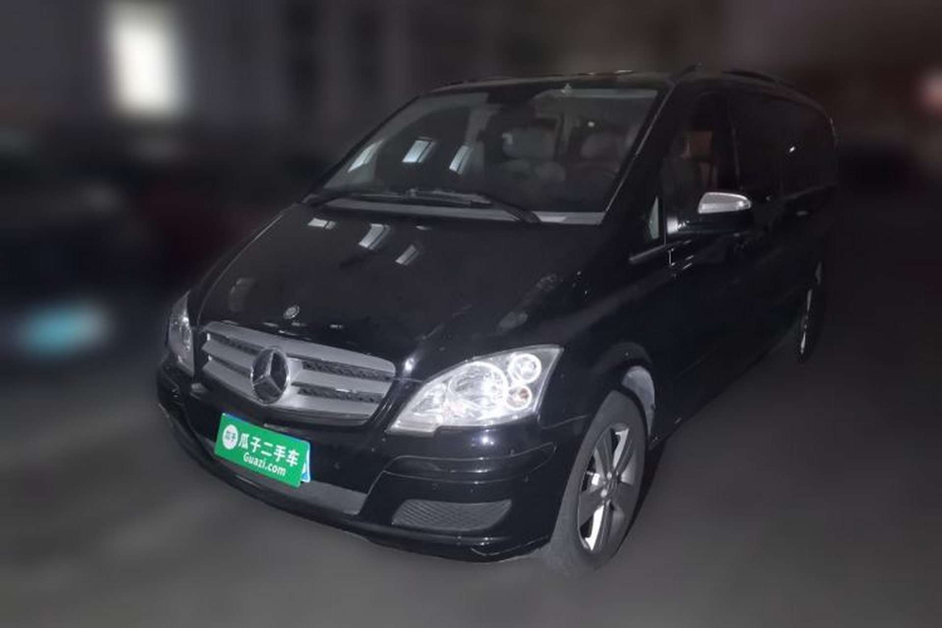 Used Mercedes-Benz Viano 2015 3.0L Partner Edition Front Left 45 Deg