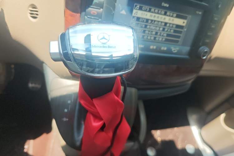 Used Mercedes-Benz Viano 2015 3.0L Partner Edition Gear Lever