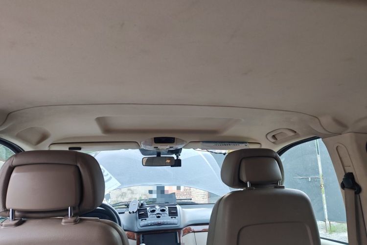 Used Mercedes-Benz Viano 2015 3.0L Partner Edition Headliner
