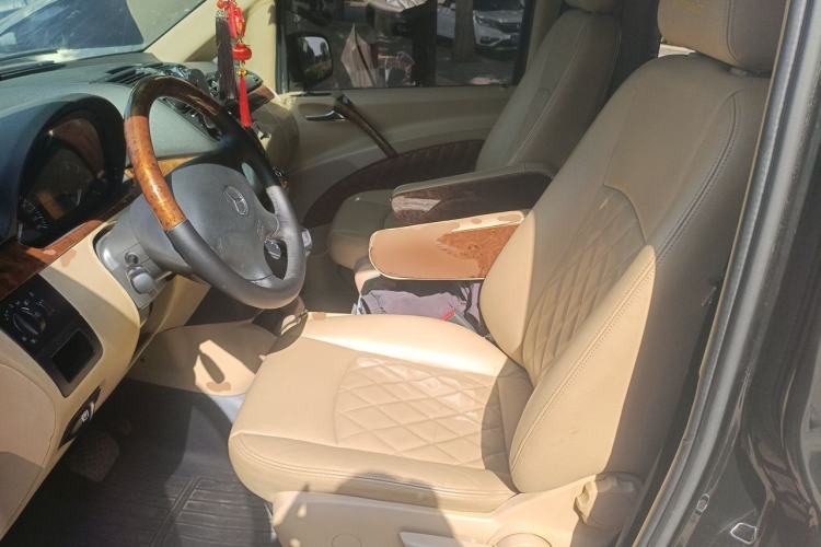 Used Mercedes-Benz Viano 2015 3.0L Partner Edition Left Front Seat