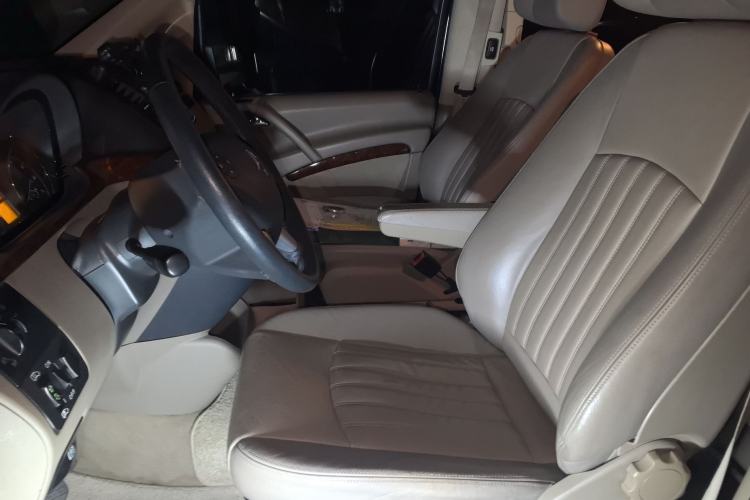 Used Mercedes-Benz Viano 2015 3.0L Partner Edition Left Front Seat