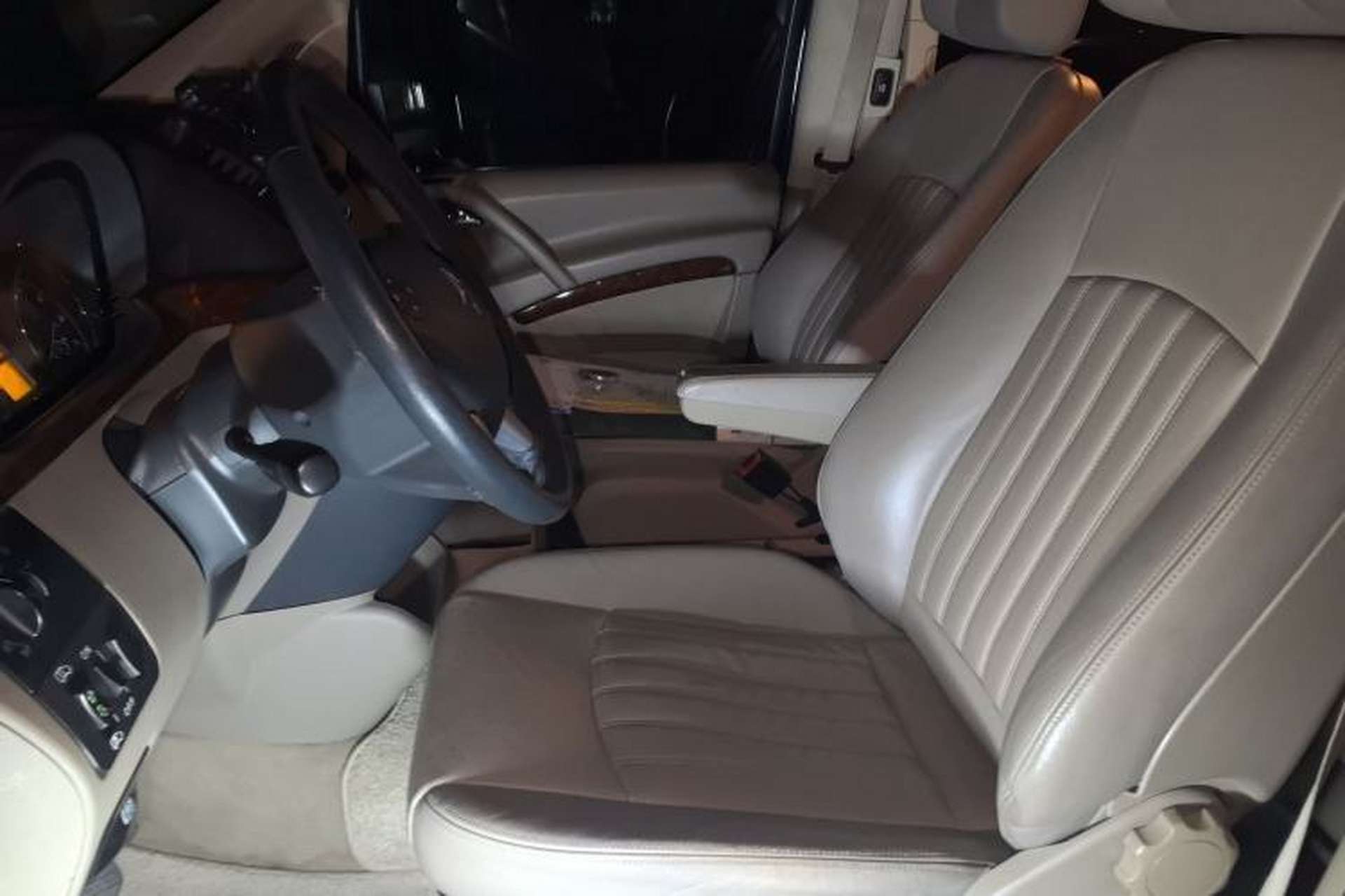 Used Mercedes-Benz Viano 2015 3.0L Partner Edition Left Front Seat