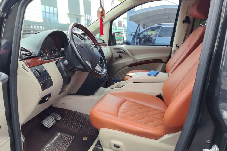 Used Mercedes-Benz Viano 2015 3.0L Partner Edition Left Front Seat