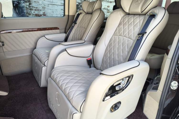 Used Mercedes-Benz Viano 2015 3.0L Partner Edition Left Rear Seat