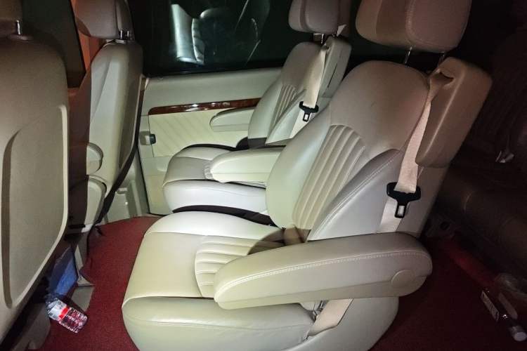Used Mercedes-Benz Viano 2015 3.0L Partner Edition Left Rear Seat