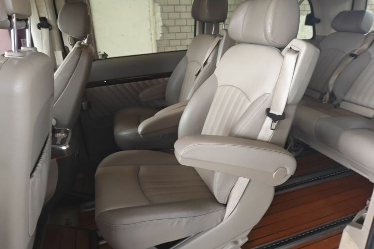 Used Mercedes-Benz Viano 2015 3.0L Partner Edition Left Rear Seat