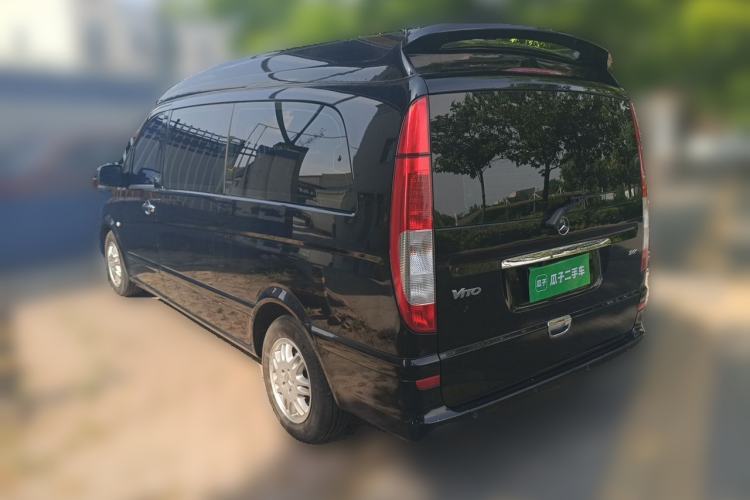 Used Mercedes-Benz Viano 2015 3.0L Partner Edition Rear Left 45 Deg