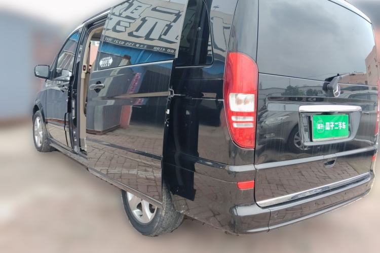 Used Mercedes-Benz Viano 2015 3.0L Partner Edition Rear Left 45 Deg