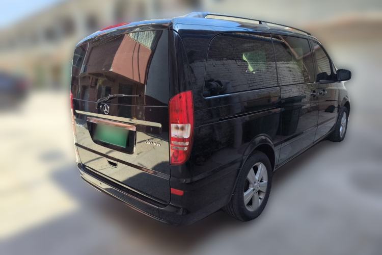 Used Mercedes-Benz Viano 2015 3.0L Partner Edition Rear Right 45 Deg