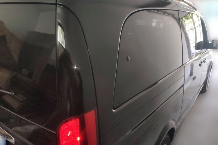Used Mercedes-Benz Viano 2015 3.0L Partner Edition Rear Right 45 Deg