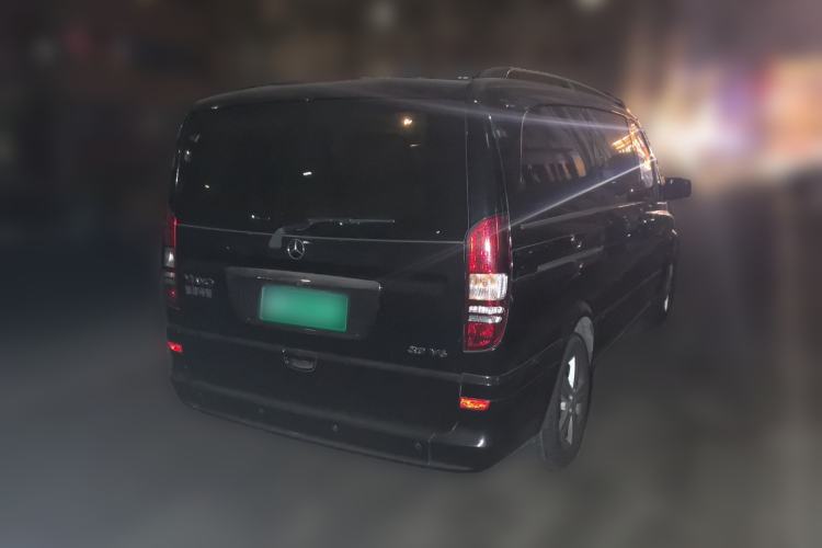 Used Mercedes-Benz Viano 2015 3.0L Partner Edition Rear Right 45 Deg