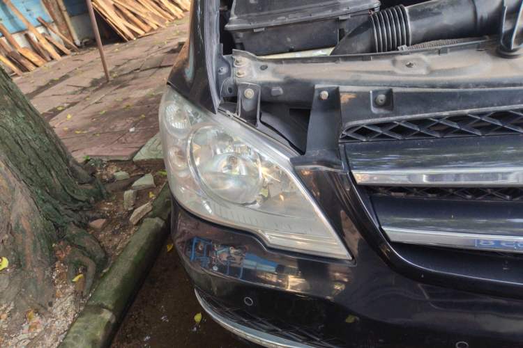 Used Mercedes-Benz Viano 2015 3.0L Partner Edition Right Front Headlight