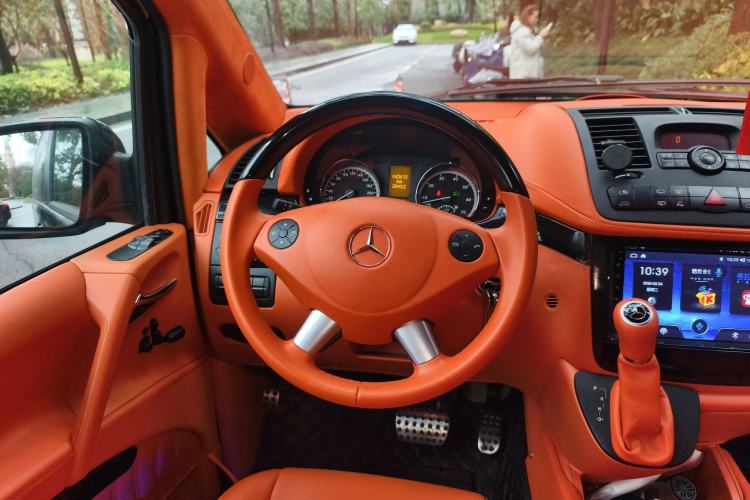 Used Mercedes-Benz Viano 2015 3.0L Partner Edition Steering Wheel