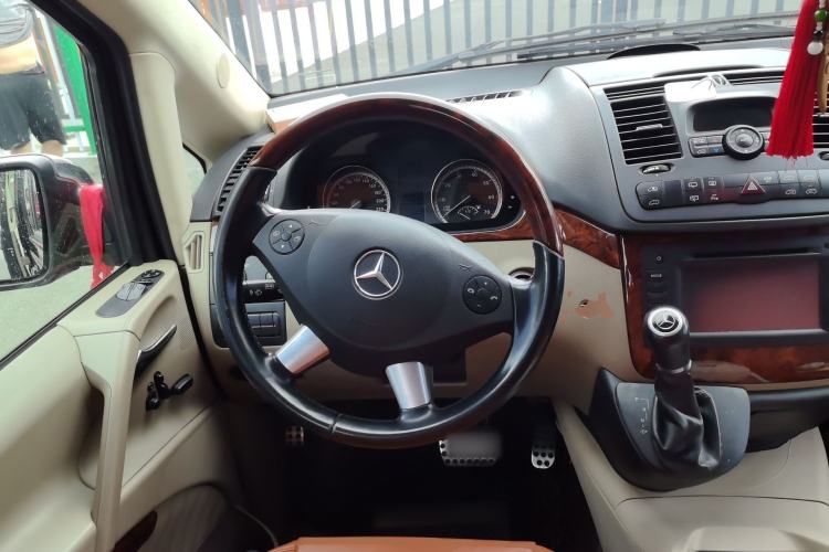 Used Mercedes-Benz Viano 2015 3.0L Partner Edition Steering Wheel
