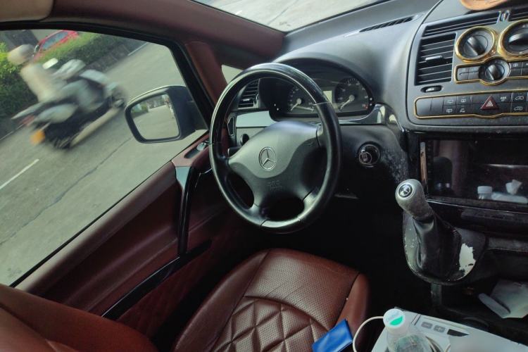 Used Mercedes-Benz Viano 2015 3.0L Partner Edition Steering Wheel