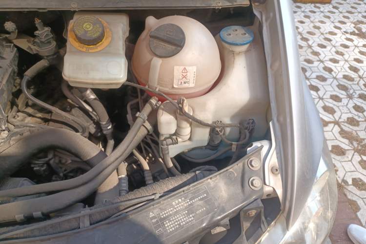 Used Mercedes-Benz Viano 2015 3.0L Partner Edition Engine Bay Left