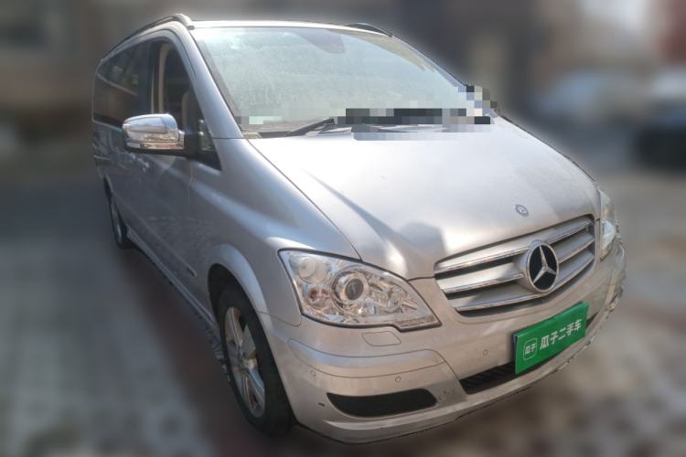Used Mercedes-Benz Viano 2015 3.0L Partner Edition Front Right 45 Deg