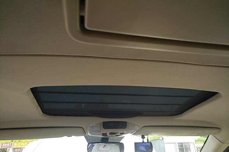 Used Mercedes-Benz Viano 2015 3.0L Partner Edition Headliner