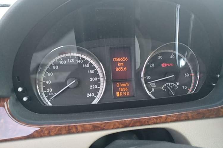 Used Mercedes-Benz Viano 2015 3.0L Partner Edition Instrument Cluster