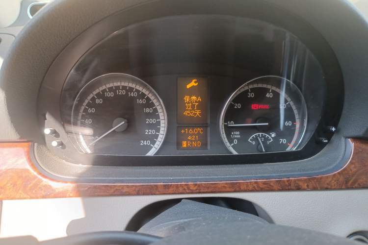 Used Mercedes-Benz Viano 2015 3.0L Partner Edition Instrument Cluster