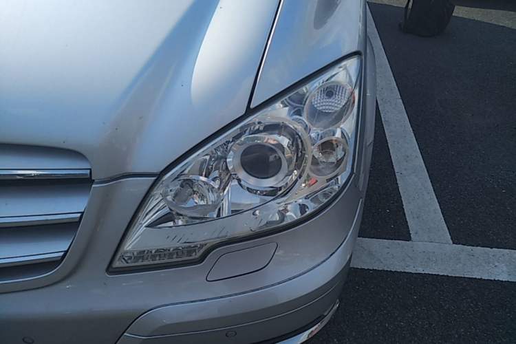 Used Mercedes-Benz Viano 2015 3.0L Partner Edition Left Front Headlight