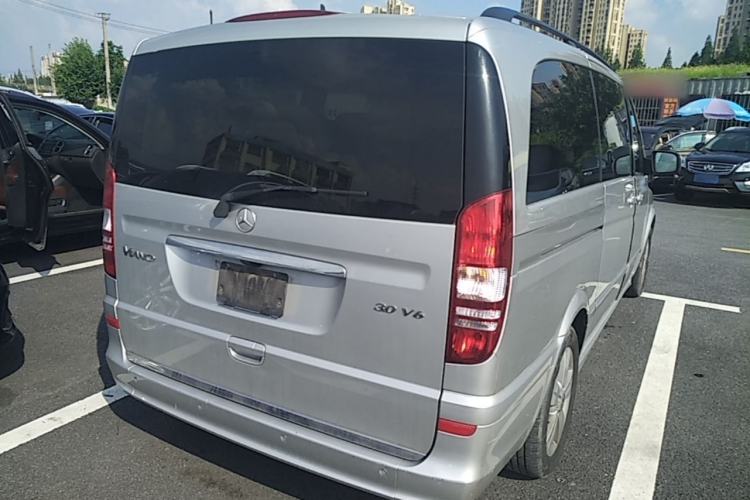 Used Mercedes-Benz Viano 2015 3.0L Partner Edition Rear Right 45 Deg