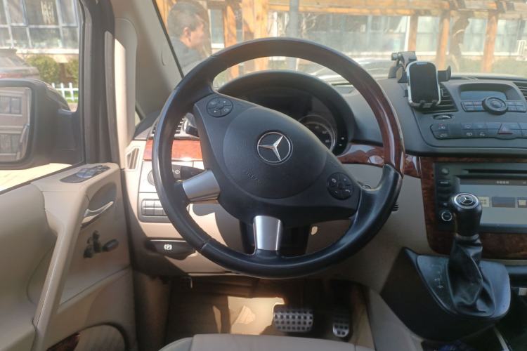 Used Mercedes-Benz Viano 2015 3.0L Partner Edition Steering Wheel