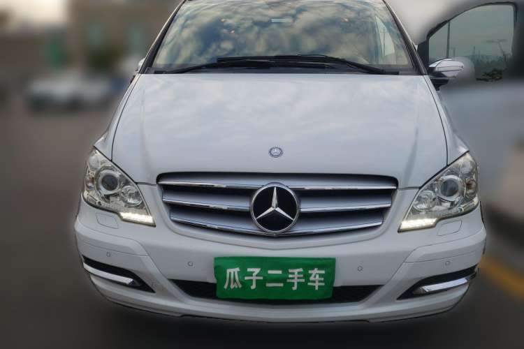 Used Mercedes-Benz Viano 2015 3.0L Partner Edition Front