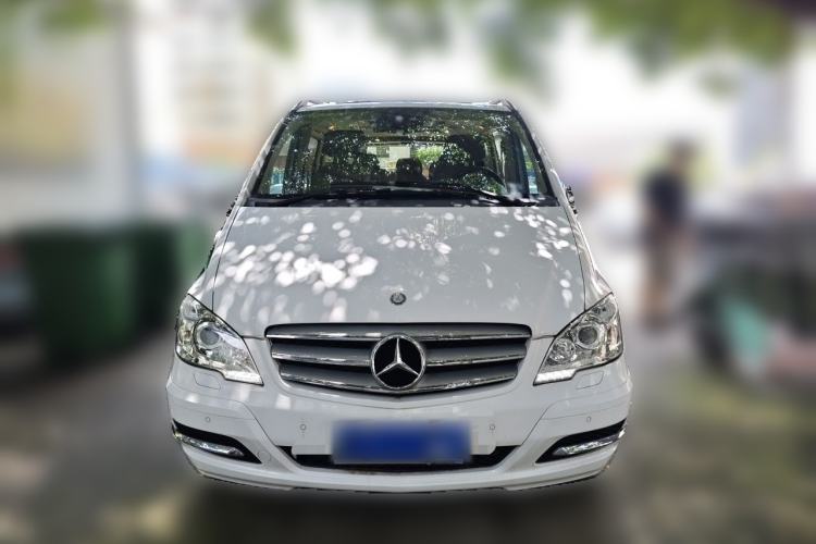 Used Mercedes-Benz Viano 2015 3.0L Partner Edition Front