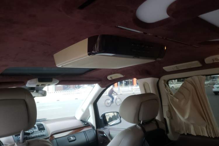 Used Mercedes-Benz Viano 2015 3.0L Partner Edition Headliner