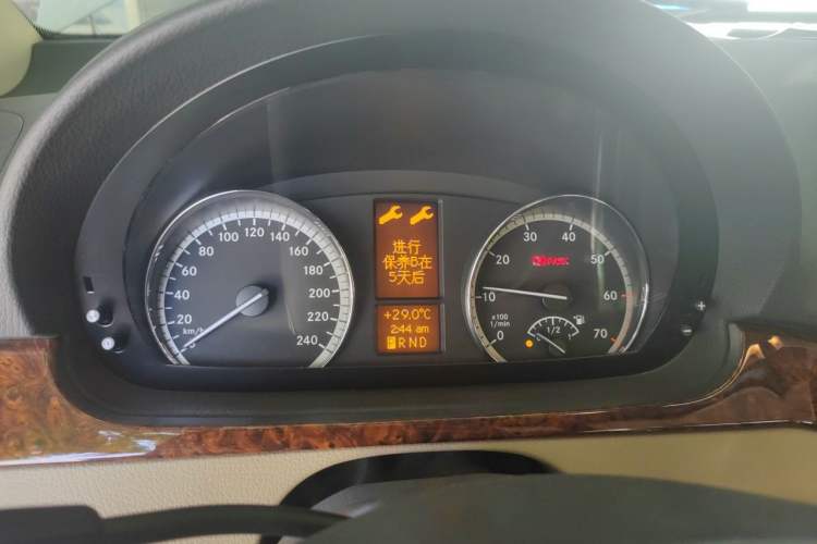 Used Mercedes-Benz Viano 2015 3.0L Partner Edition Instrument Cluster