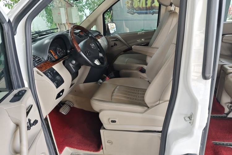 Used Mercedes-Benz Viano 2015 3.0L Partner Edition Left Front Seat