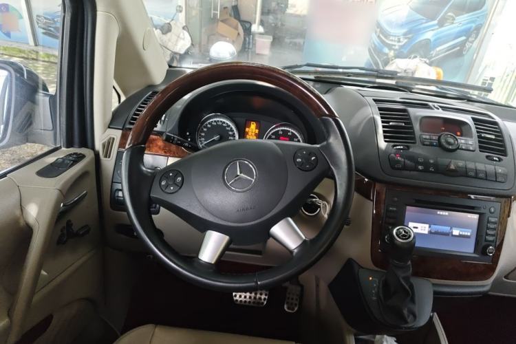 Used Mercedes-Benz Viano 2015 3.0L Partner Edition Steering Wheel
