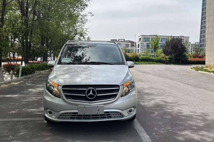 Used Mercedes-Benz Vito 2018 2.0T Elite Version 7 Seats China VI Emission Standard Exterior 1
