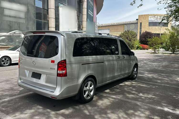 Used Mercedes-Benz Vito 2018 2.0T Elite Version 7 Seats China VI Emission Standard Exterior 5