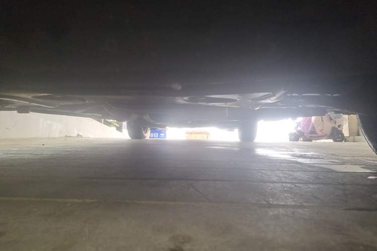 Used Mercedes-Benz Vito 2010 2.5L Elite Edition Chassis Front